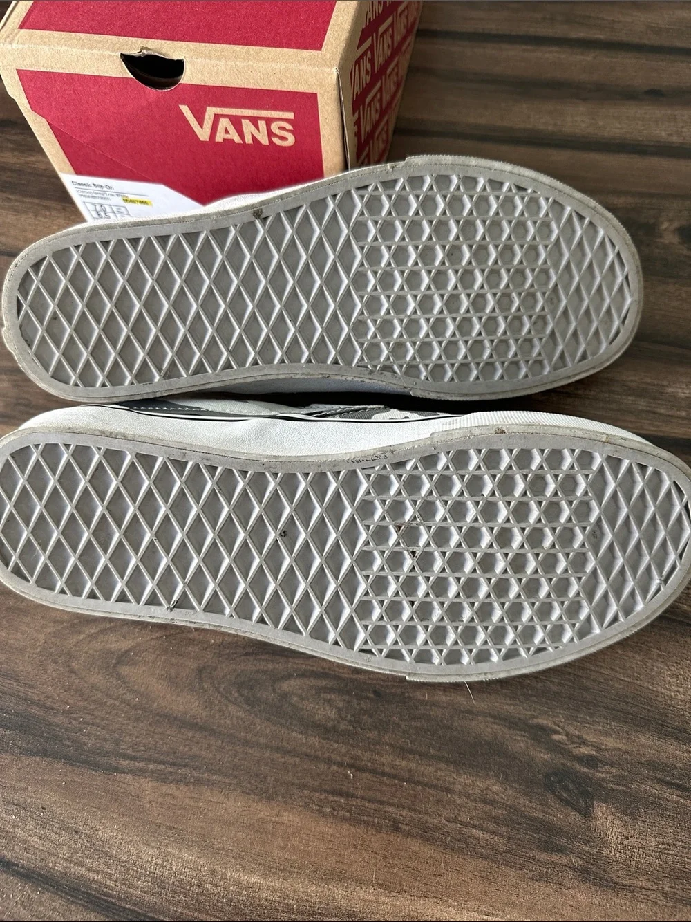 Vans Kids Slip-On Sneakers in Gray Camo